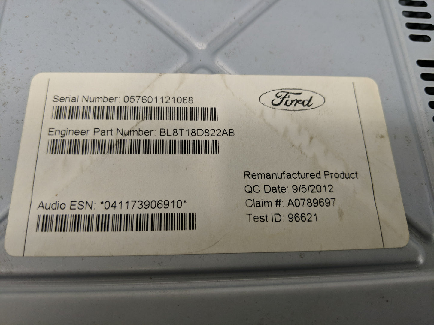 2013-2015 Ford Escape Radio AM FM Cd Player Receiver Replacement P/N:BL8T18D822AB Fits Fits 2013 2014 2015 OEM Used Auto Par
