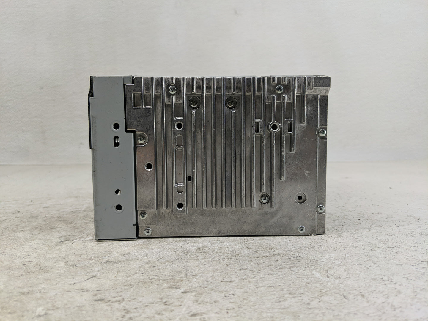 2013-2015 Ford Escape Radio AM FM Cd Player Receiver Replacement P/N:BL8T18D822AB Fits Fits 2013 2014 2015 OEM Used Auto Par