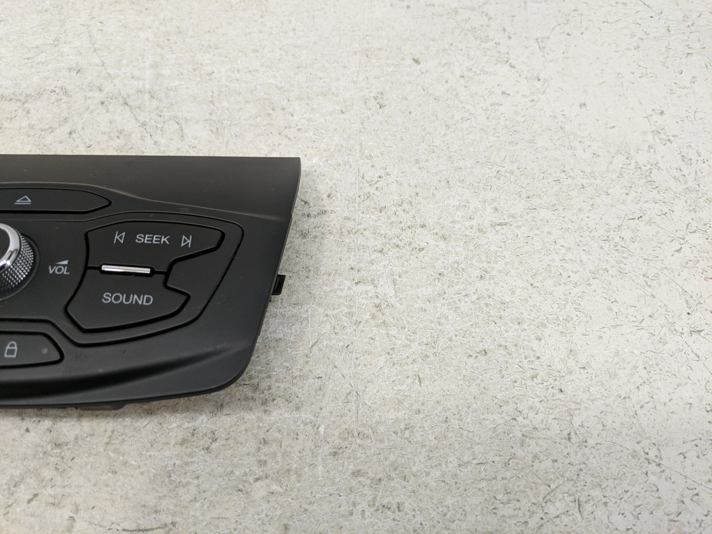 2013 Ford Escape Radio AM FM Cd Player Receiver Replacement P/N:CJ5T18K811HJ CJ5T-19C107-DG Fits OEM Used Auto Parts - Oemus