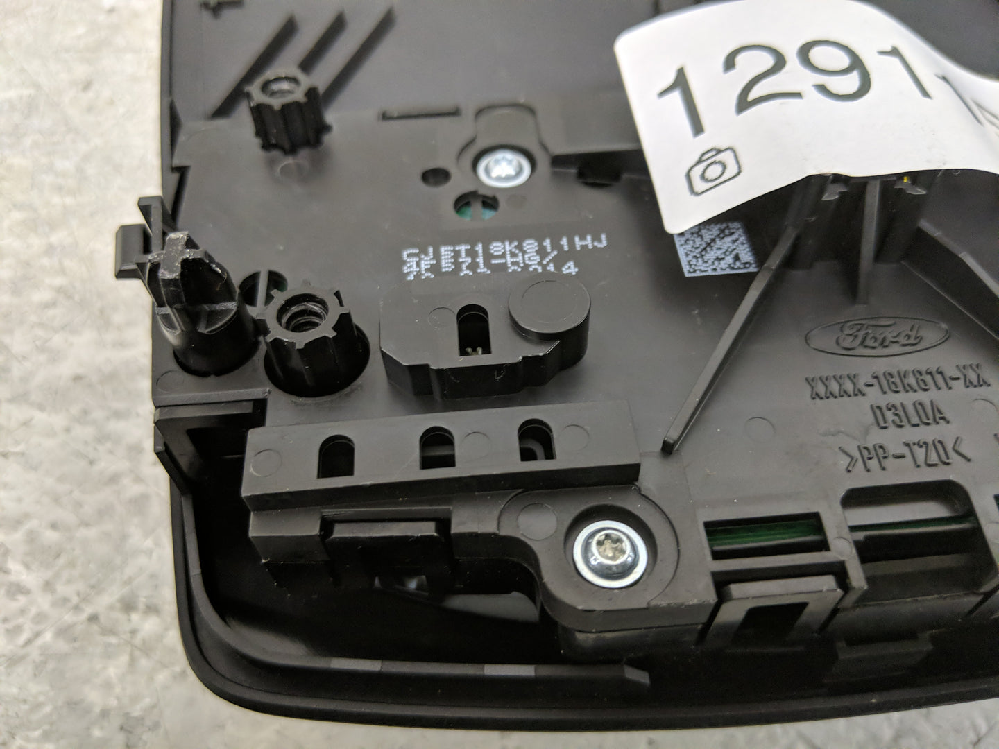 2013 Ford Escape Radio AM FM Cd Player Receiver Replacement P/N:CJ5T18K811HJ CJ5T-19C107-DG Fits OEM Used Auto Parts - Oemus