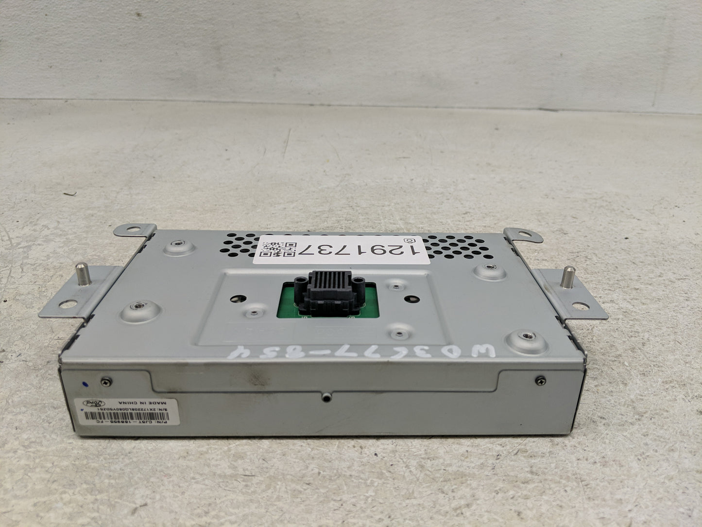 2013-2014 Ford Escape Information Display Screen - Oemusedautoparts1.com