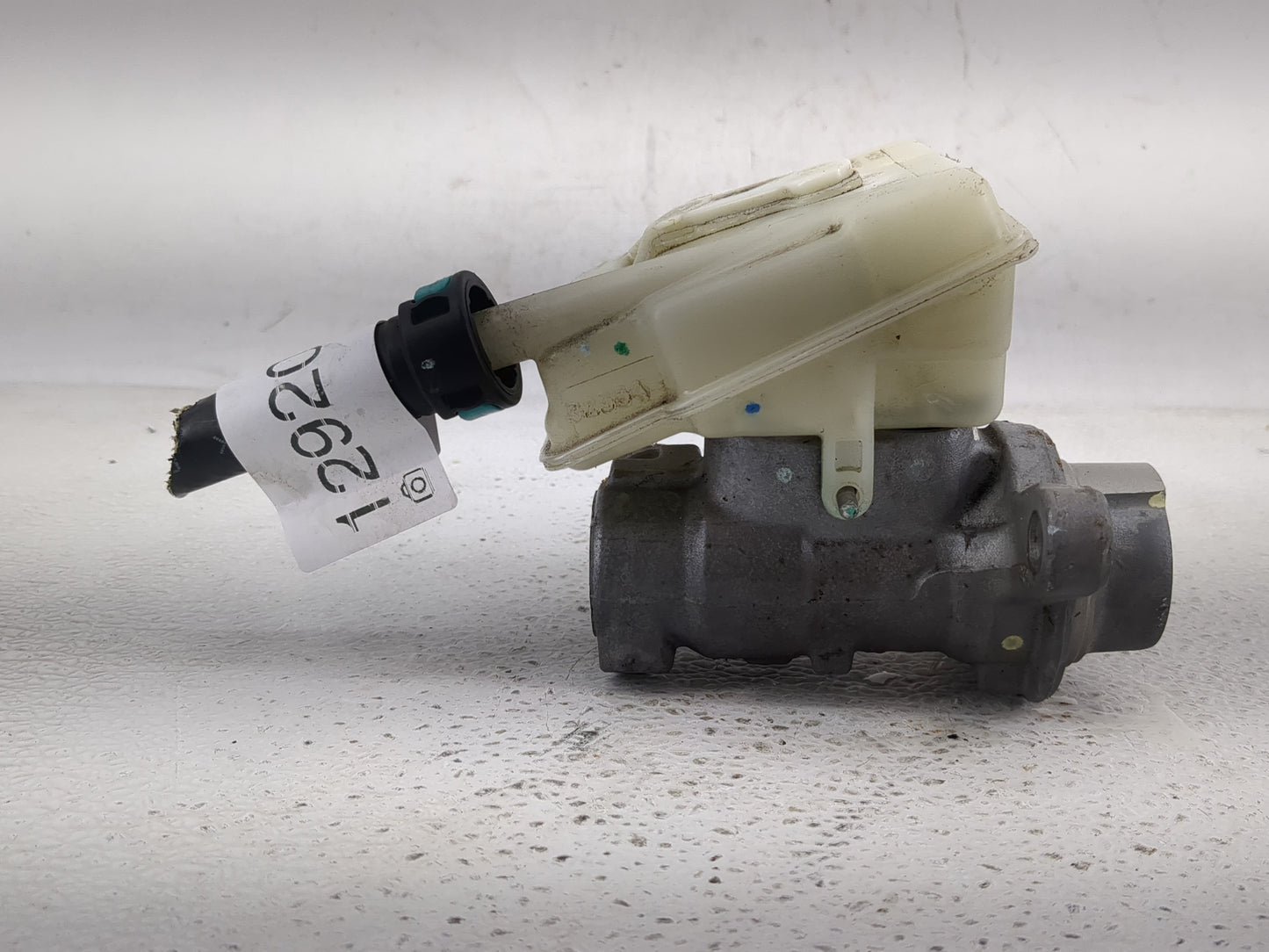 2013-2019 Ford Escape Brake Master Cylinder - Oemusedautoparts1.com