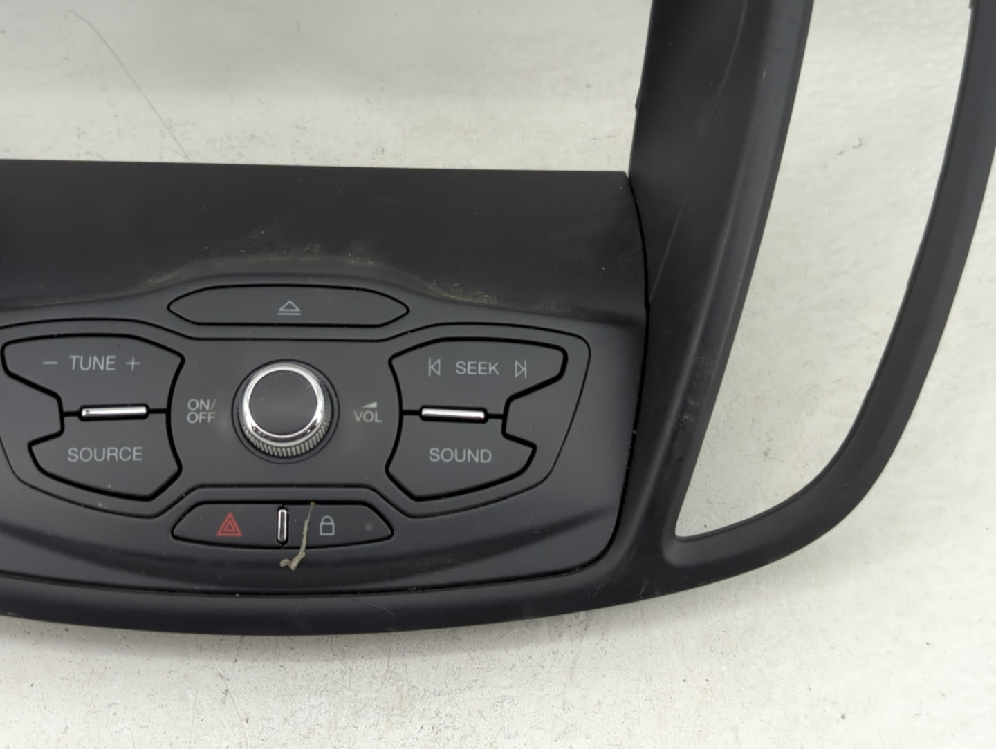 2013 Ford Escape Radio Control Panel - Oemusedautoparts1.com