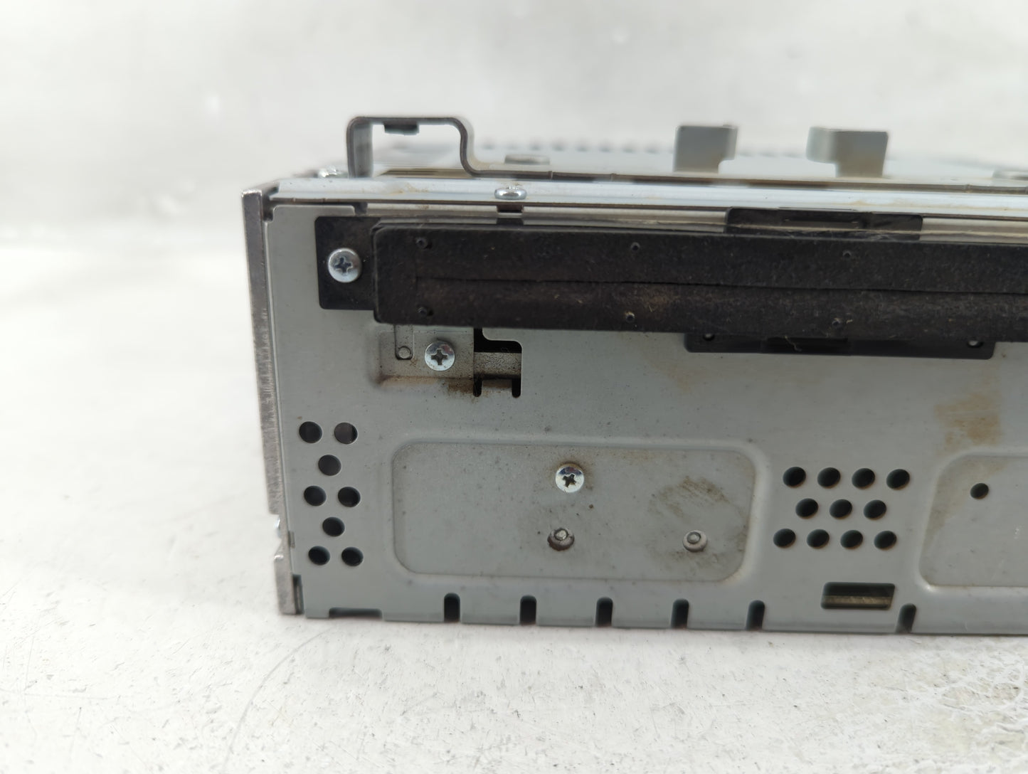 2013-2015 Ford Escape Radio AM FM Cd Player Receiver Replacement P/N:CJ5T-19C107-BG Fits Fits 2013 2014 2015 OEM Used Auto P