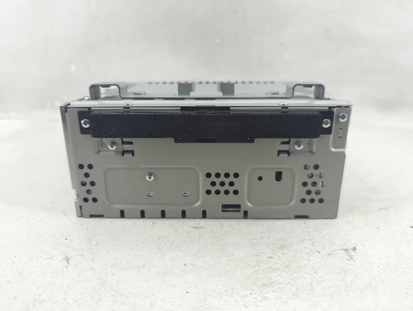 2013-2015 Ford Escape Radio AM FM Cd Player Receiver Replacement P/N:CJ5T-19C107-BG Fits Fits 2013 2014 2015 OEM Used Auto P
