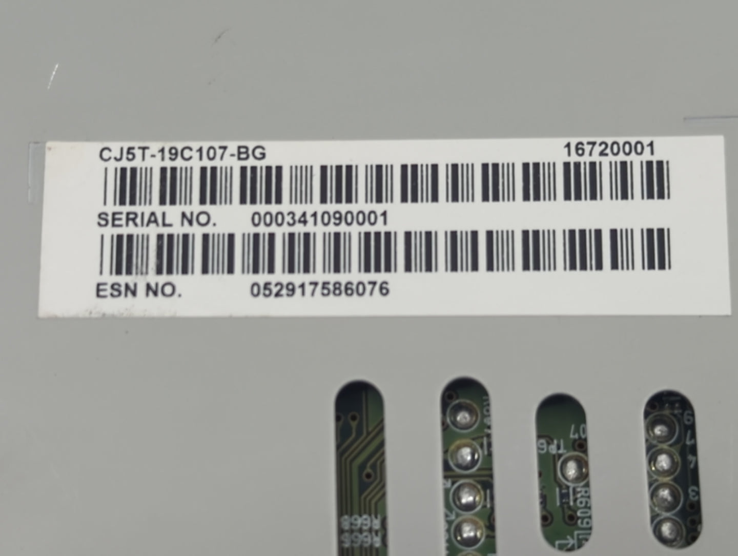 2013-2015 Ford Escape Radio AM FM Cd Player Receiver Replacement P/N:CJ5T-19C107-BG Fits Fits 2013 2014 2015 OEM Used Auto P