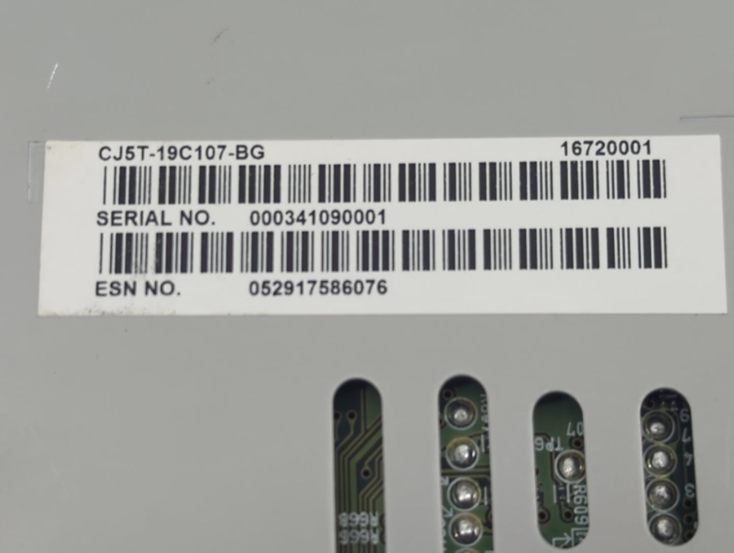 2013-2015 Ford Escape Radio AM FM Cd Player Receiver Replacement P/N:CJ5T-19C107-BG Fits Fits 2013 2014 2015 OEM Used Auto P