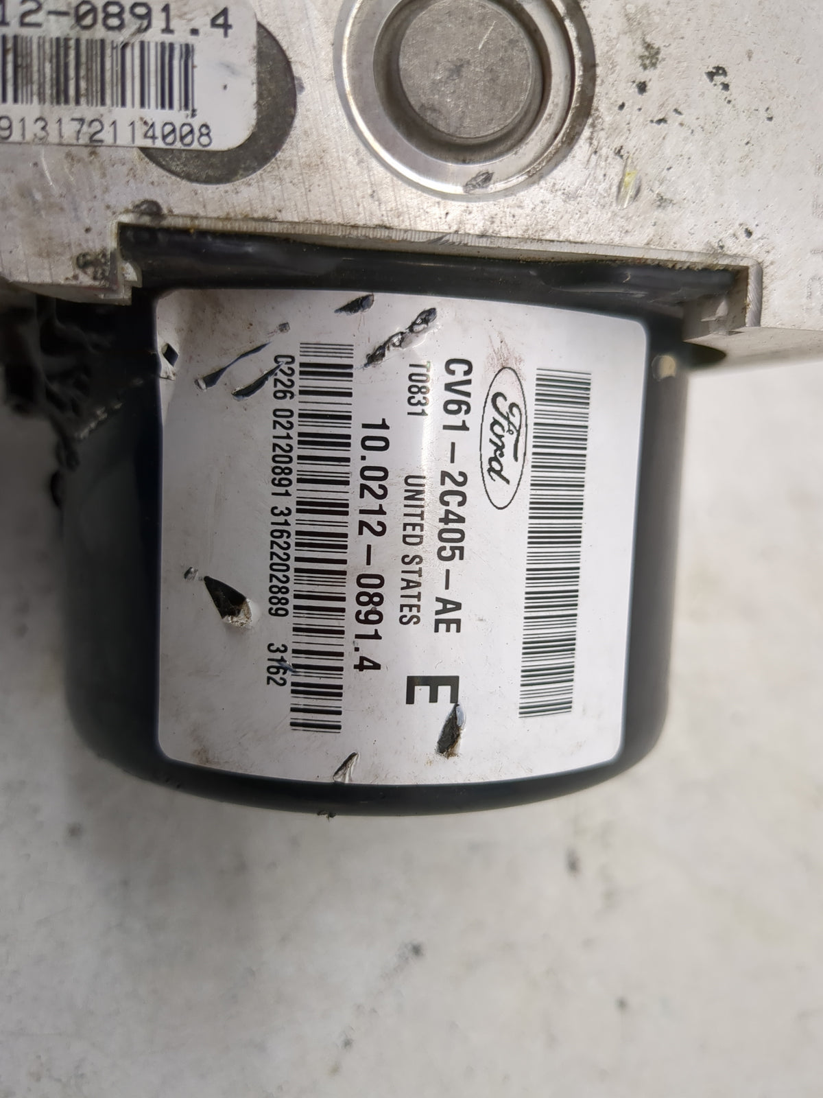 2013-2015 Ford Escape Anti-Lock Brake ABS Pump Module Actuator OEM P/N:CV61-2C405-AE Fits Fits 2013 2014 2015 OEM Used Auto 