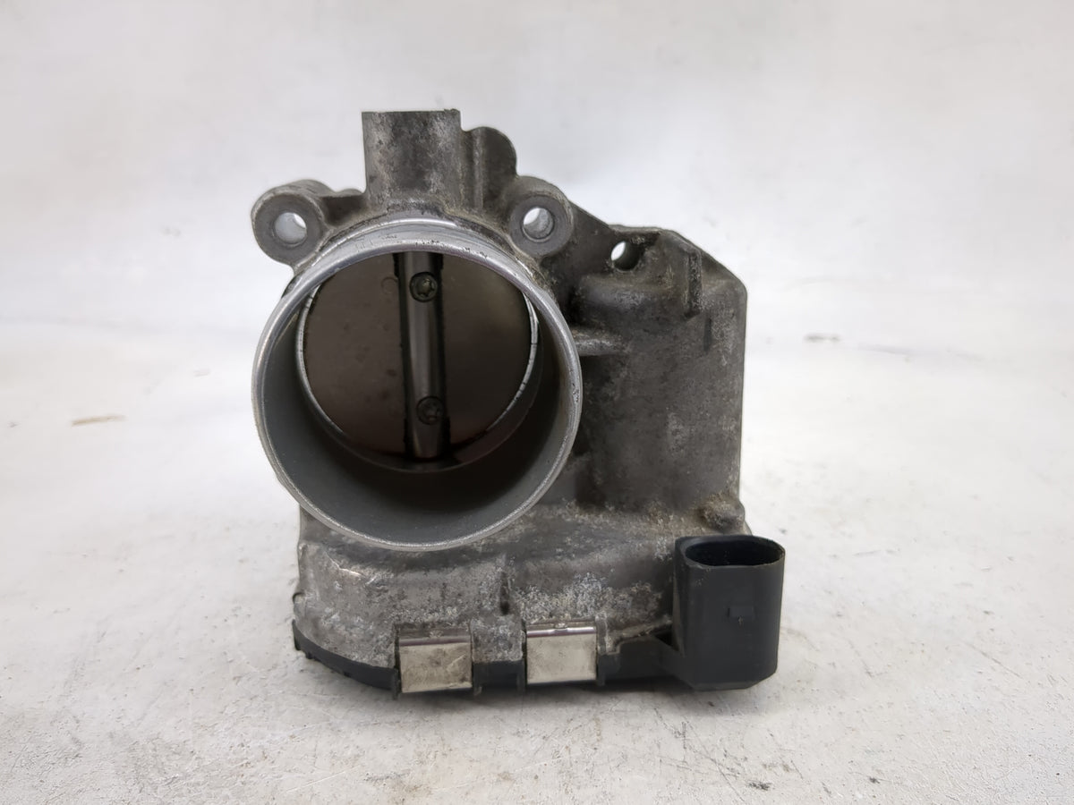 2013-2016 Ford Escape Throttle Body P/N:7S7G-9F991-CA 0280750535 Fits Fits 2013 2014 2015 2016 2017 2018 2019 OEM Used Auto 