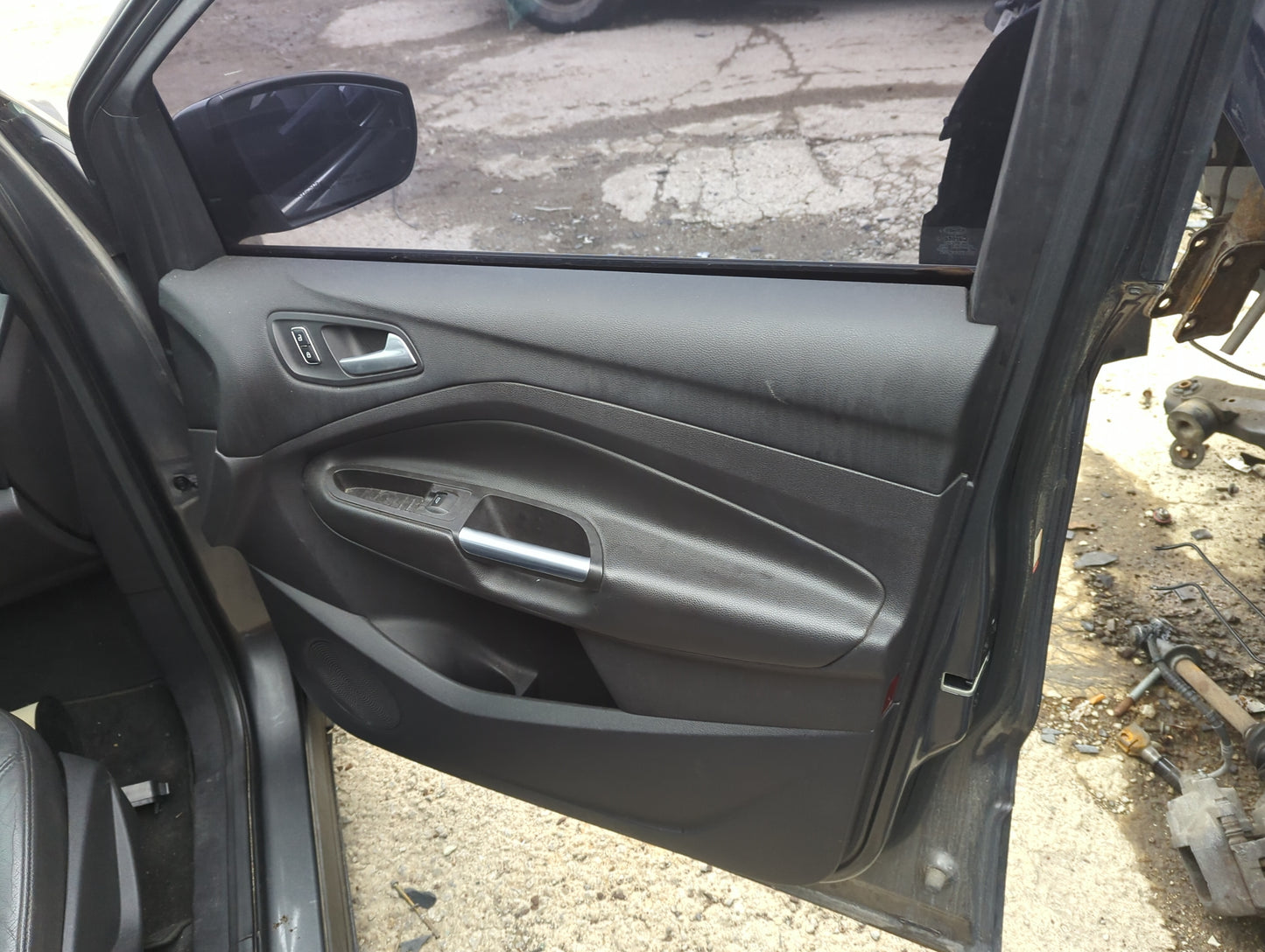 2013 Ford Escape Front Right Passenger Interior Door Panel Trim - Oemusedautoparts1.com