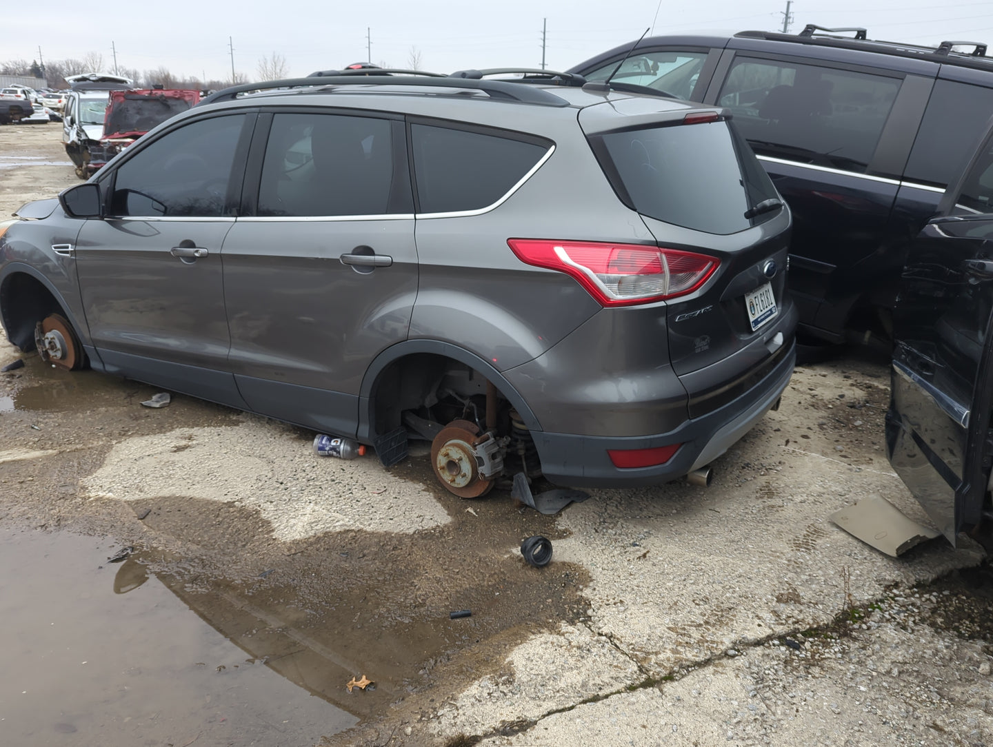 2013-2016 Ford Escape Rear Bumper Assembly Oem - Oemusedautoparts1.com