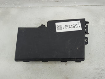 compare product 2013-2016 Ford Escape Fusebox Fuse Box Panel Relay Module P/N:19197 000 001 AV6T-14A076-AB Fits Fits 2013 2014 2015 2016 OEM Used Auto Parts