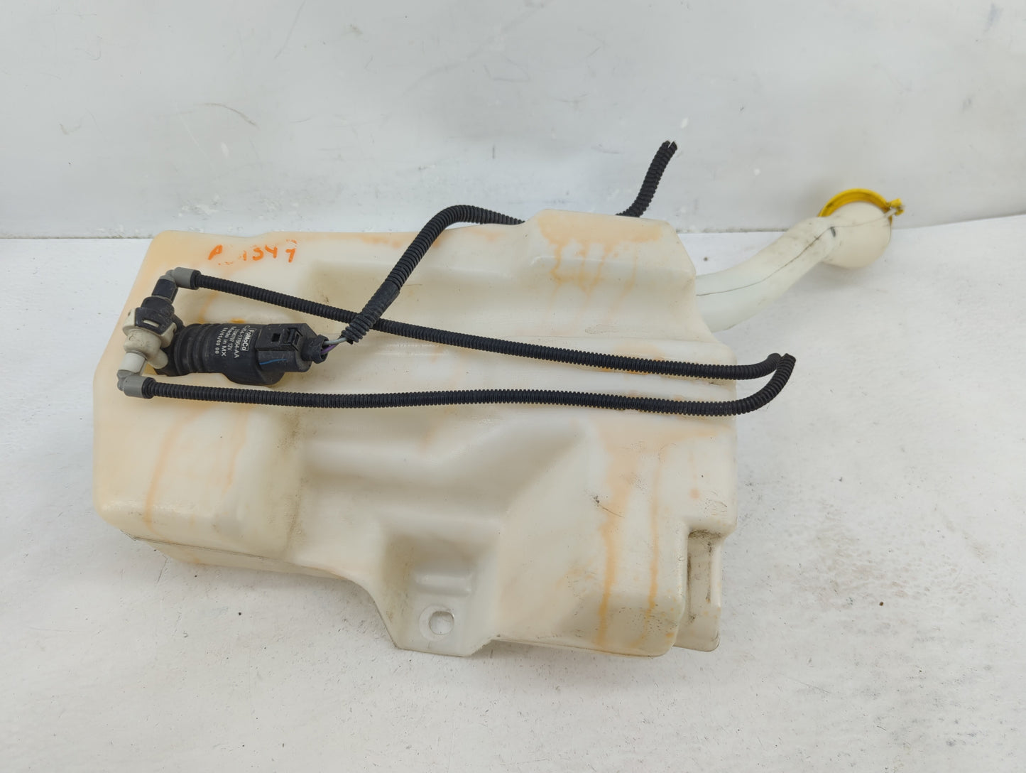 2013-2014 Ford Escape Windshield Washer Fluid Reservoir Bottle Oem - Oemusedautoparts1.com