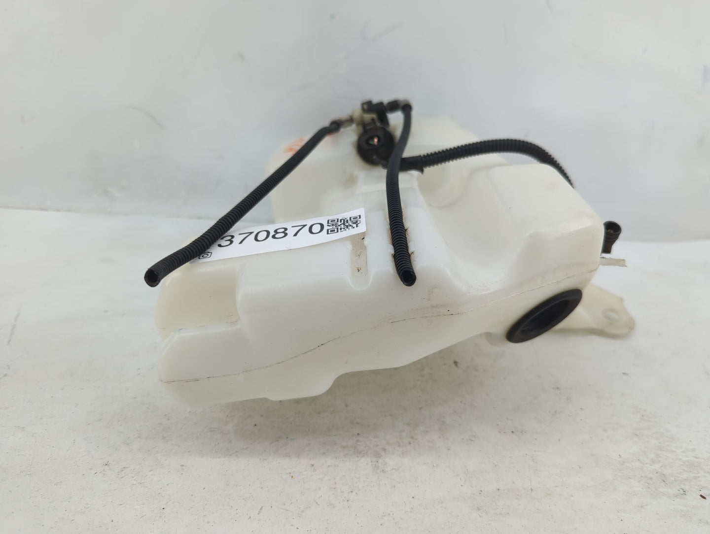 2013-2014 Ford Escape Windshield Washer Fluid Reservoir Bottle Oem - Oemusedautoparts1.com