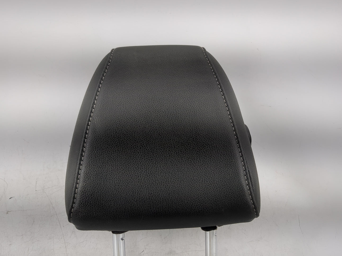 2013-2015 Ford Escape Headrest Head Rest Rear Seat Fits Fits 2013 2014 2015 OEM Used Auto Parts - Oemusedautoparts1.com