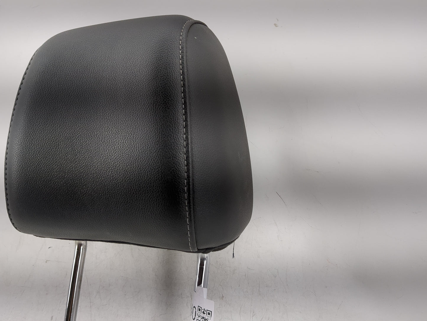 2013-2015 Ford Escape Headrest Head Rest Rear Seat Fits Fits 2013 2014 2015 OEM Used Auto Parts - Oemusedautoparts1.com