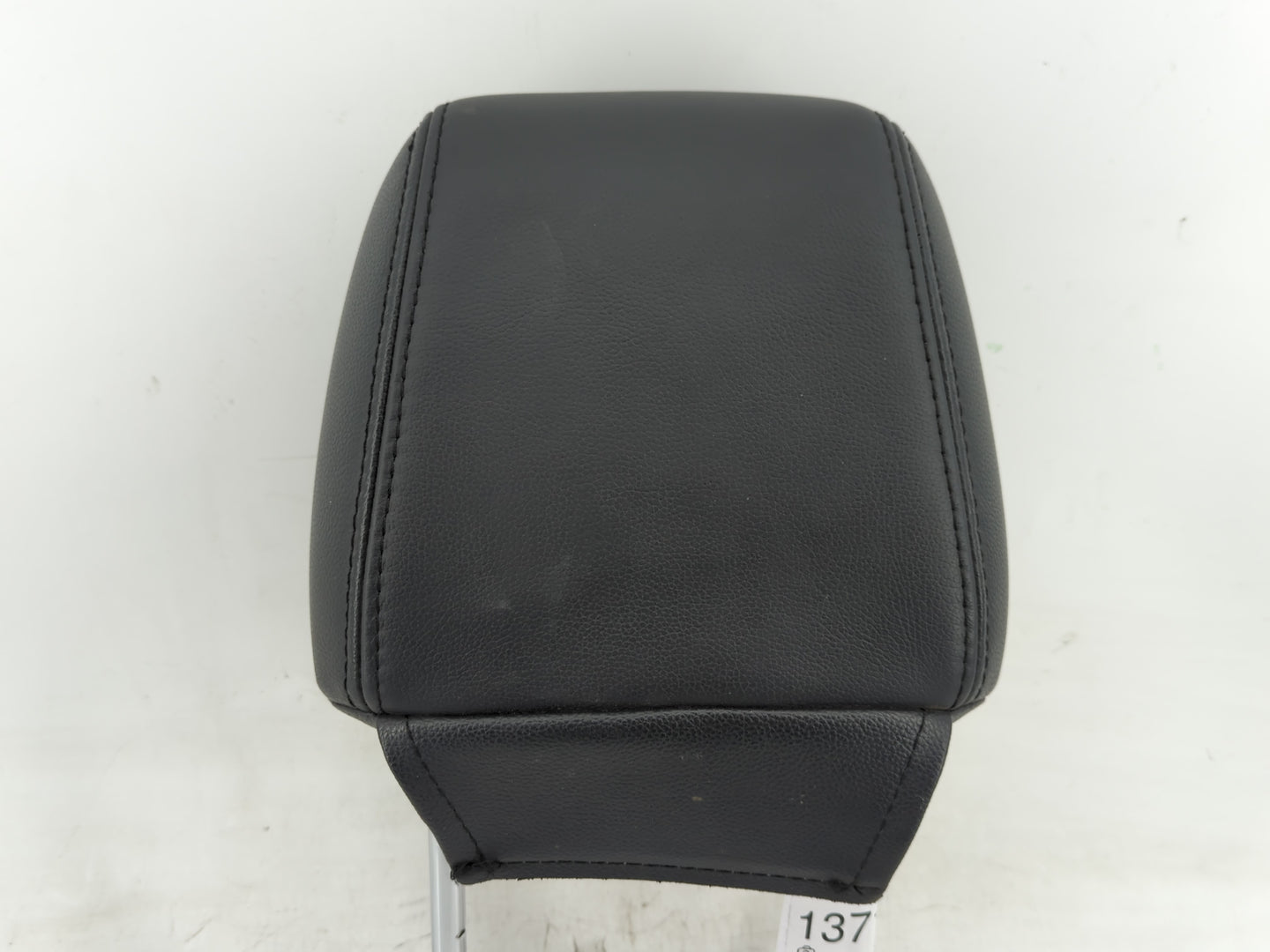 2013-2015 Ford Escape Headrest Head Rest Front Driver Passenger Seat - Oemusedautoparts1.com
