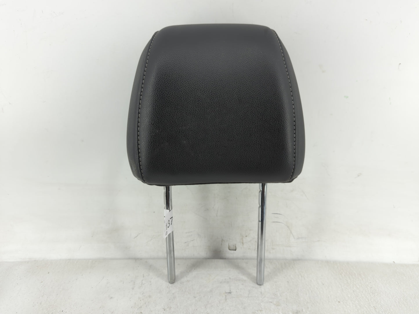 2013 Ford Escape Headrest Head Rest Front Driver Passenger Seat Fits OEM Used Auto Parts - Oemusedautoparts1.com