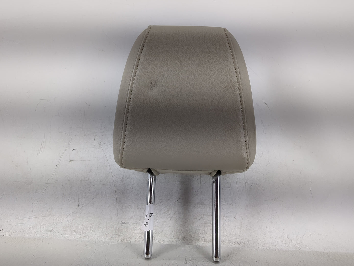 2013-2015 Ford Escape Headrest Head Rest Front Driver Passenger Seat Fits Fits 2013 2014 2015 OEM Used Auto Parts - Oemuseda