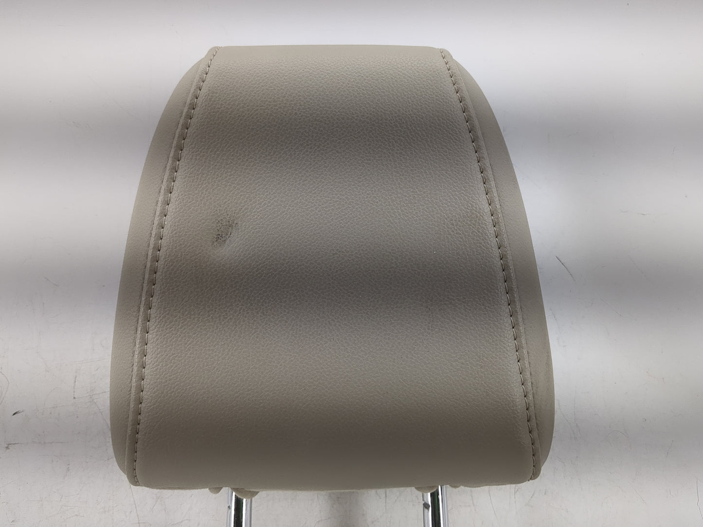 2013-2015 Ford Escape Headrest Head Rest Front Driver Passenger Seat Fits Fits 2013 2014 2015 OEM Used Auto Parts - Oemuseda