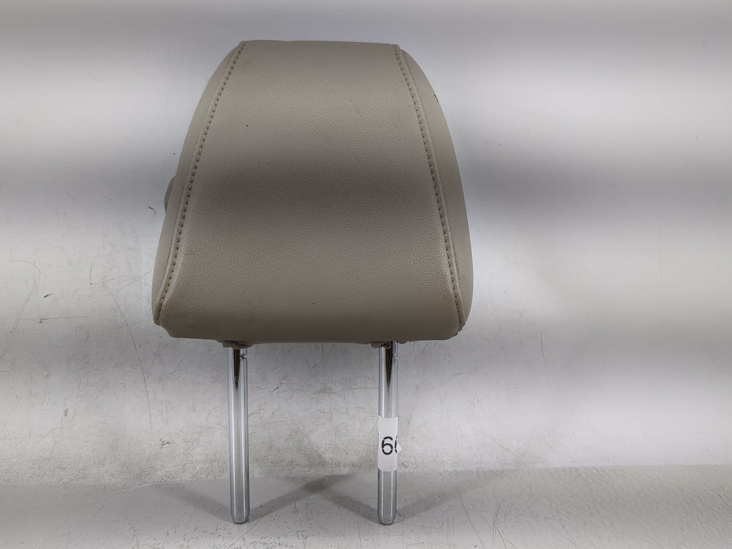 2013-2015 Ford Escape Headrest Head Rest Front Driver Passenger Seat Fits Fits 2013 2014 2015 OEM Used Auto Parts - Oemuseda