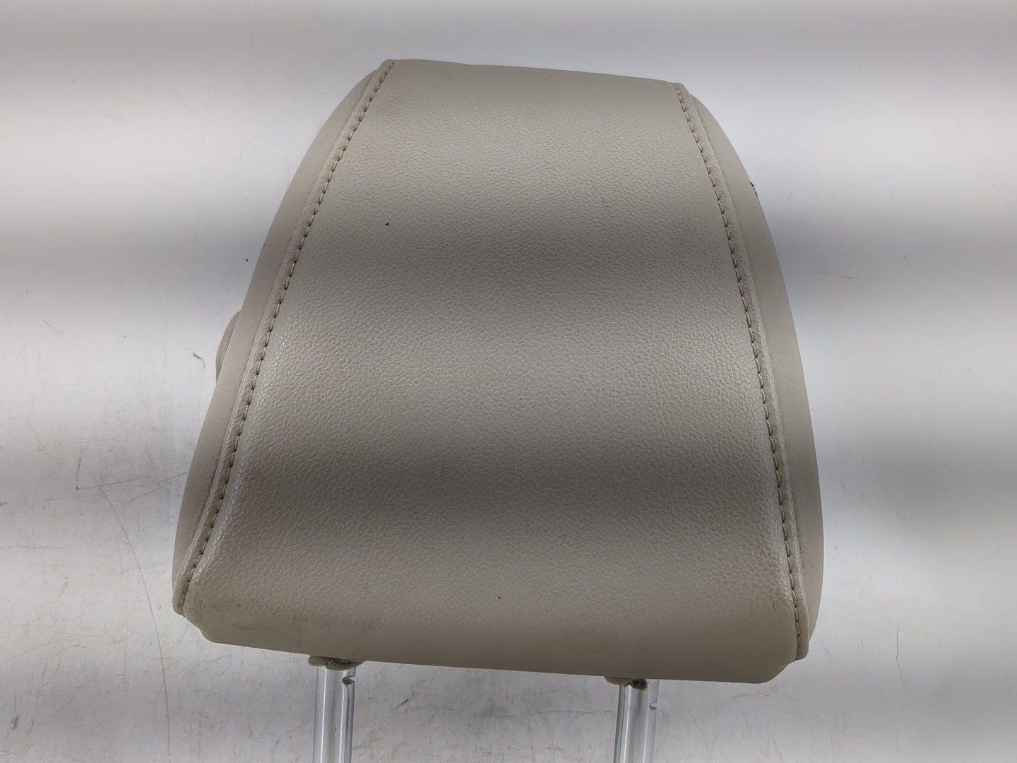 2013-2015 Ford Escape Headrest Head Rest Front Driver Passenger Seat Fits Fits 2013 2014 2015 OEM Used Auto Parts - Oemuseda