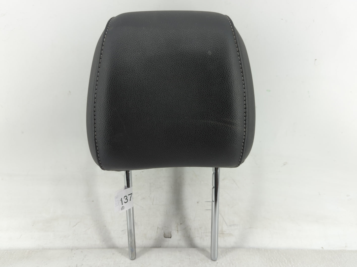 2013-2015 Ford Escape Headrest Head Rest Front Driver Passenger Seat - Oemusedautoparts1.com