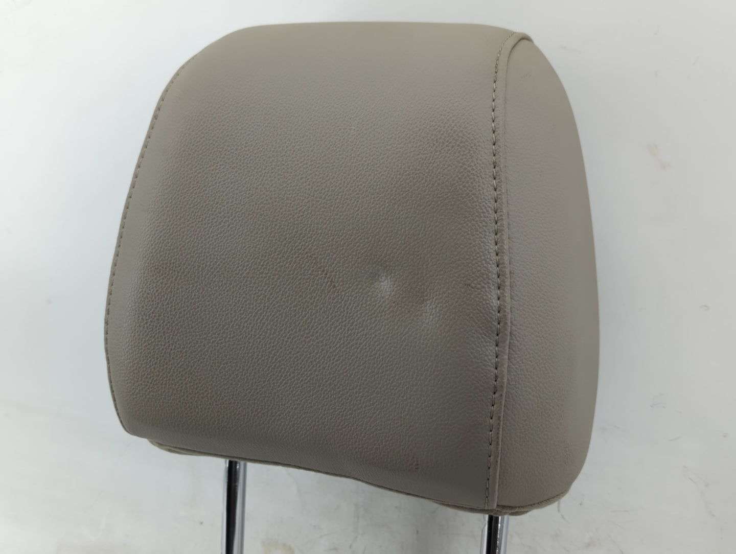 2013-2015 Ford Escape Headrest Head Rest Front Driver Passenger Seat Fits Fits 2013 2014 2015 OEM Used Auto Parts - Oemuseda