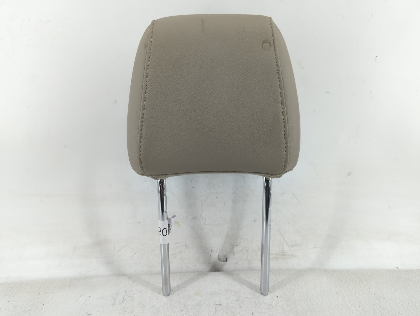 2013-2015 Ford Escape Headrest Head Rest Front Driver Passenger Seat Fits Fits 2013 2014 2015 OEM Used Auto Parts - Oemuseda