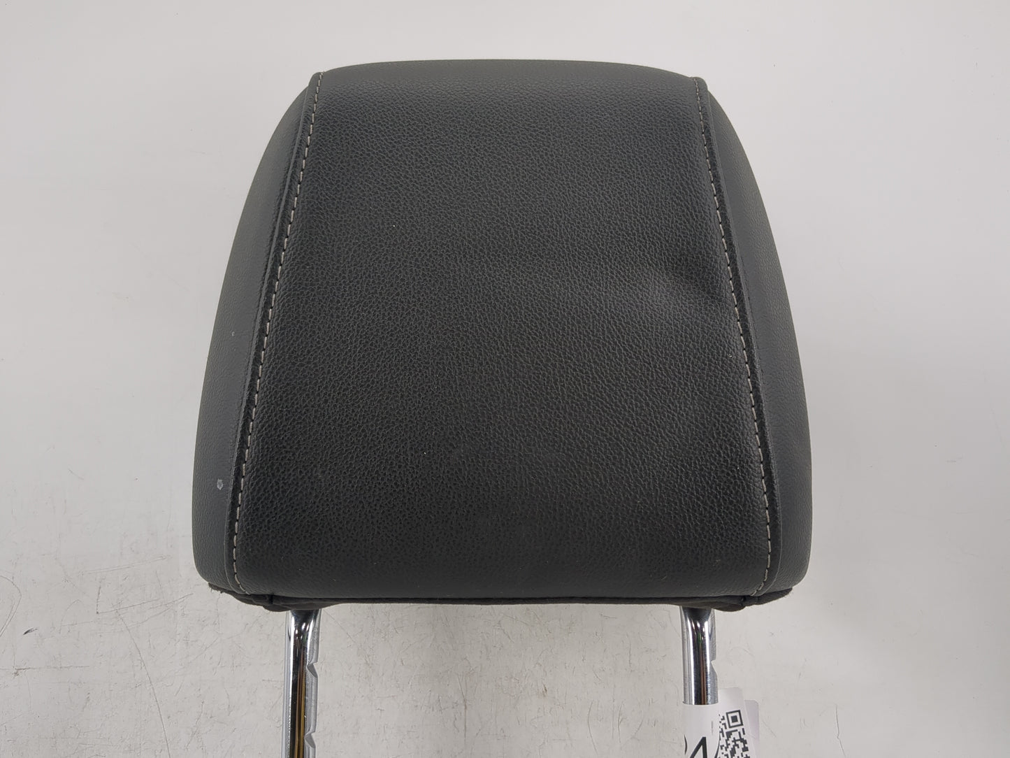 2013-2015 Ford Escape Headrest Head Rest Front Driver Passenger Seat Fits Fits 2013 2014 2015 OEM Used Auto Parts - Oemuseda