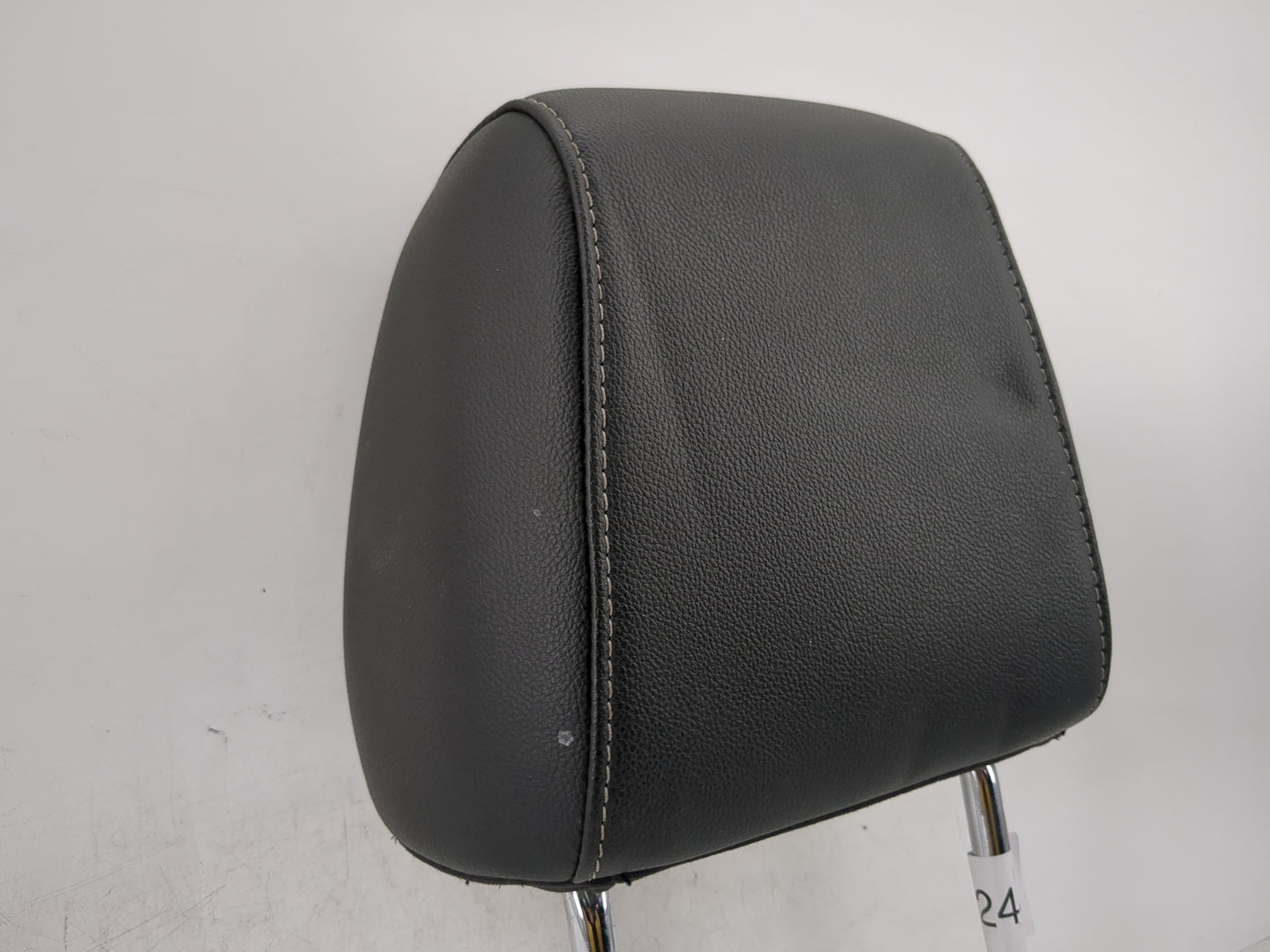 2013-2015 Ford Escape Headrest Head Rest Front Driver Passenger Seat Fits Fits 2013 2014 2015 OEM Used Auto Parts - Oemuseda