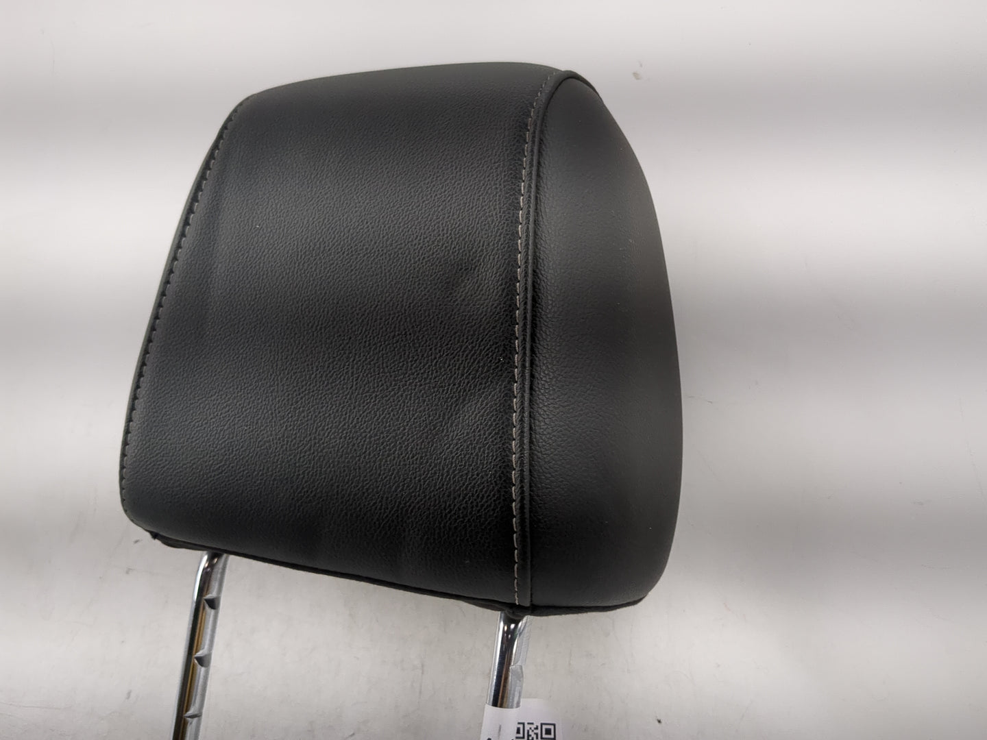 2013-2015 Ford Escape Headrest Head Rest Front Driver Passenger Seat Fits Fits 2013 2014 2015 OEM Used Auto Parts - Oemuseda