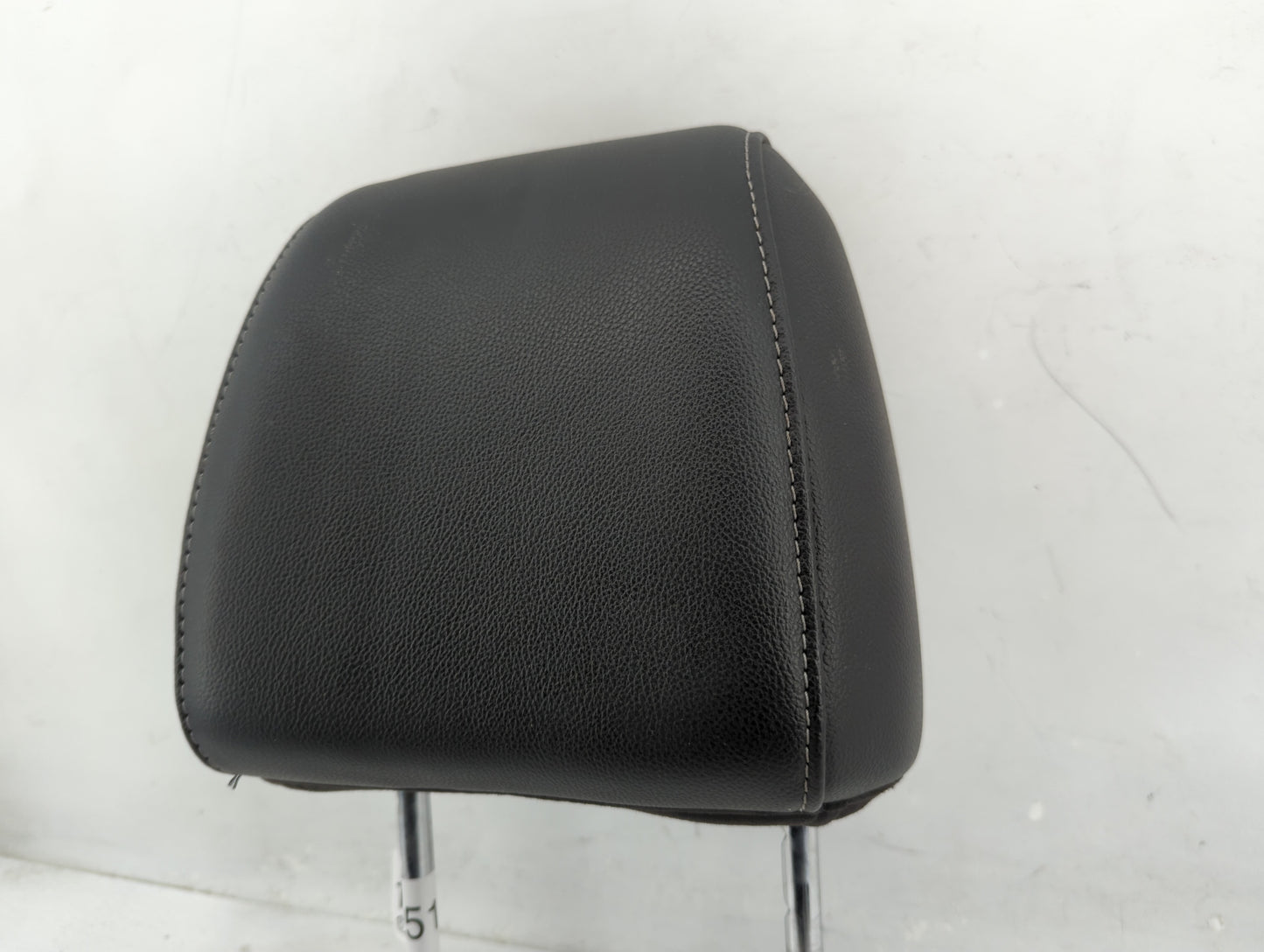 2013-2015 Ford Escape Headrest Head Rest Front Driver Passenger Seat - Oemusedautoparts1.com