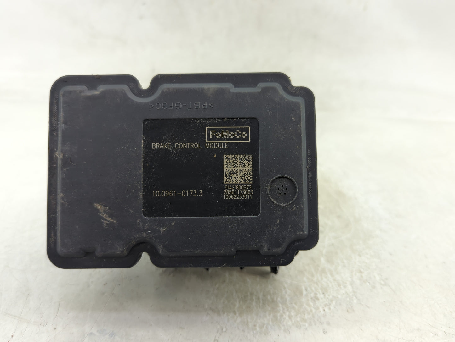 2013-2015 Ford Escape ABS Pump Control Module Replacement P/N:CV61-2C405-AG Fits Fits 2013 2014 2015 OEM Used Auto Parts - O