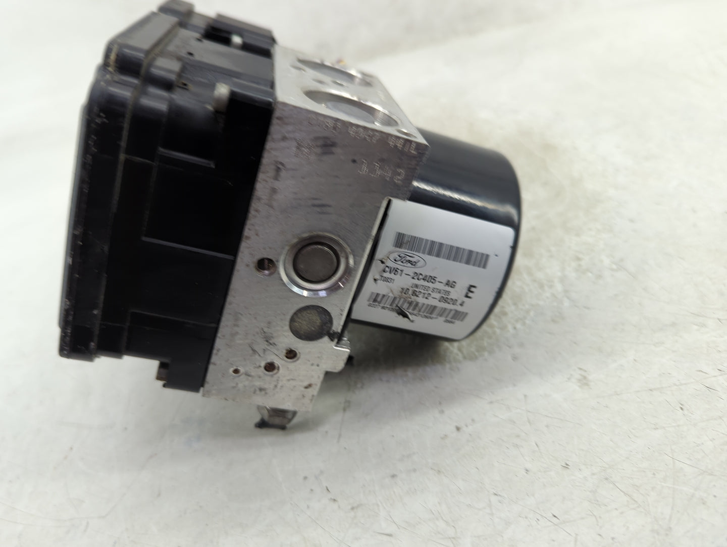 2013-2015 Ford Escape ABS Pump Control Module Replacement P/N:CV61-2C405-AG Fits Fits 2013 2014 2015 OEM Used Auto Parts - O