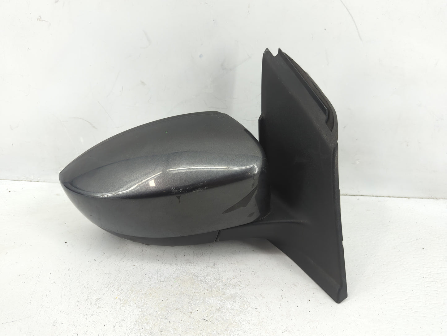 2013-2016 Ford Escape Passenger Side View Mirror - Right Door Mirror OEM Used - Oemusedautoparts1.com