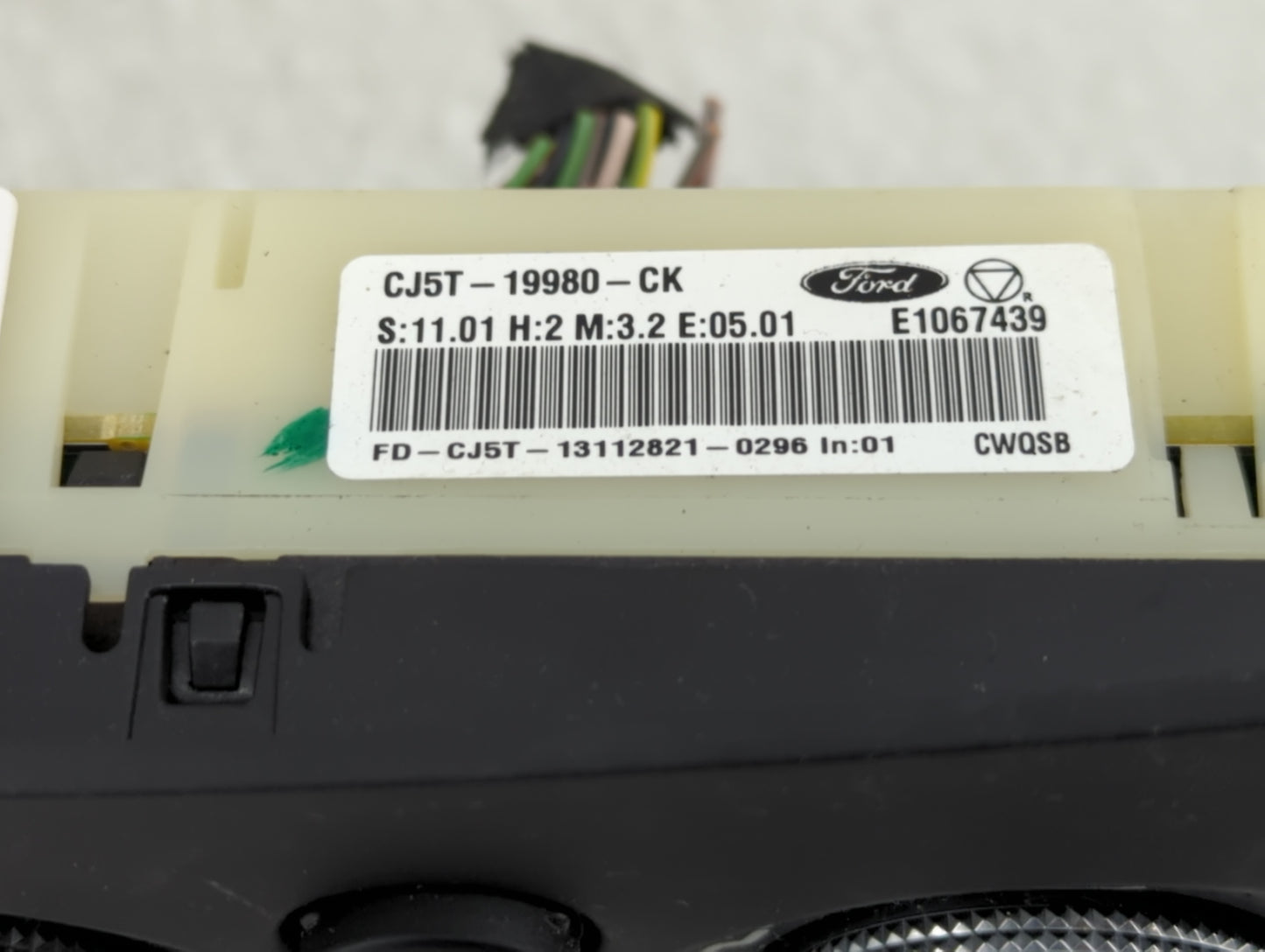 2013-2016 Ford Escape Climate Control Module Temperature AC/Heater Replacement P/N:CJ5T-19980-CK Fits Fits 2013 2014 2015 20
