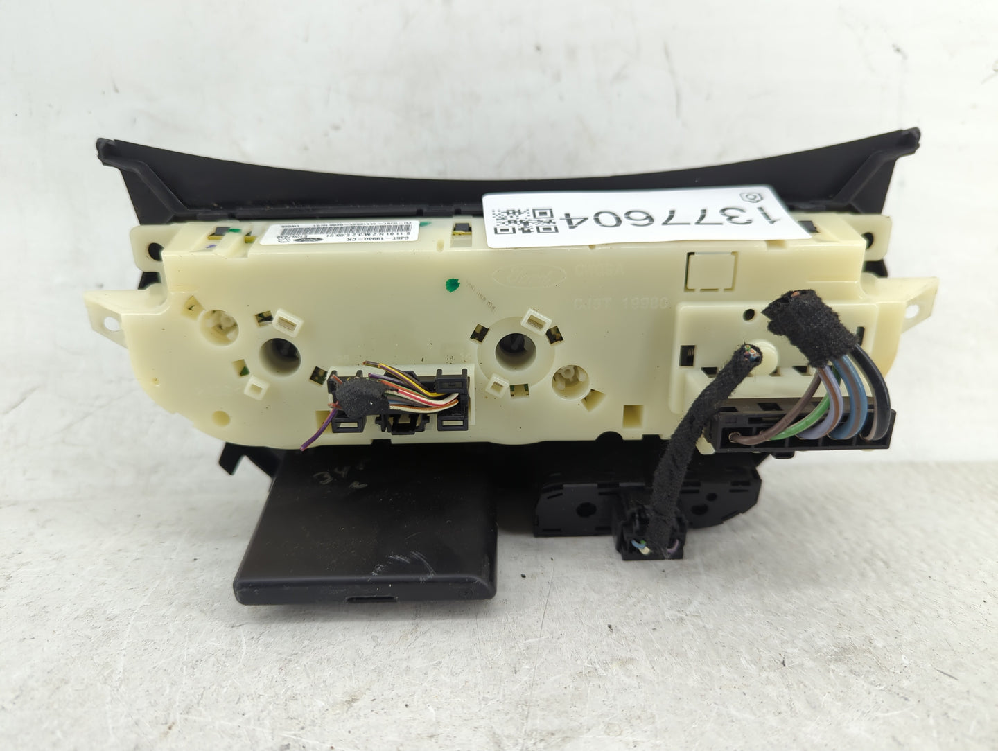 2013-2016 Ford Escape Climate Control Module Temperature AC/Heater Replacement P/N:CJ5T-19980-CK Fits Fits 2013 2014 2015 20