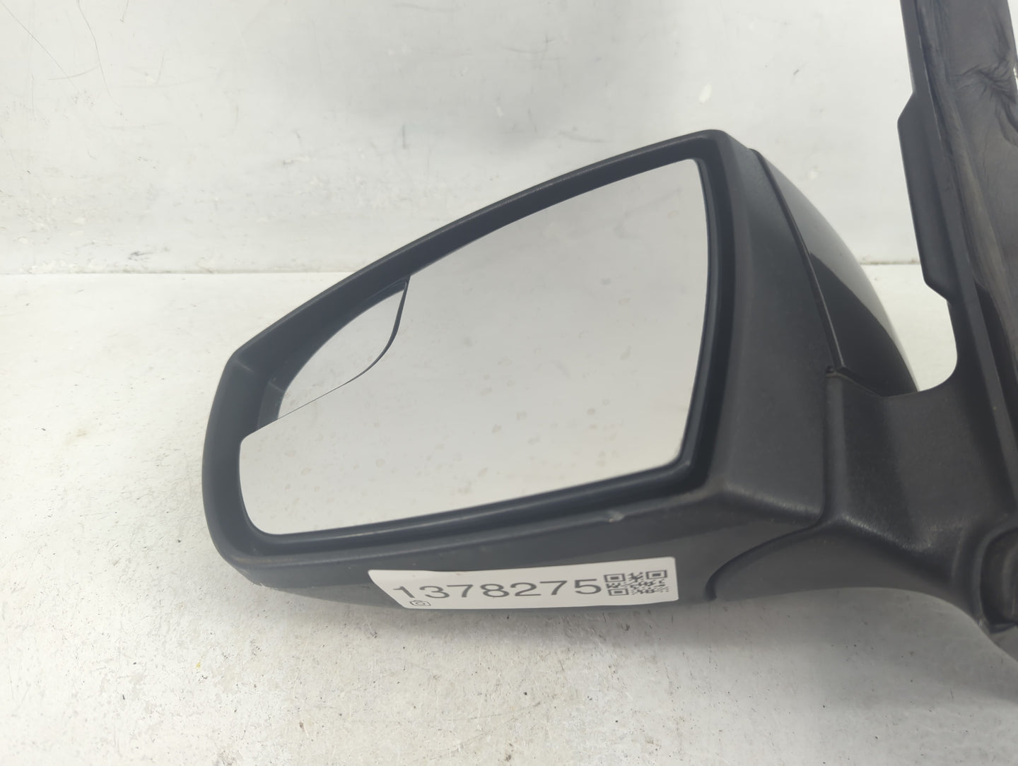 2013-2016 Ford Escape Driver Side View Mirror - Left Door Mirror OEM Used - Oemusedautoparts1.com