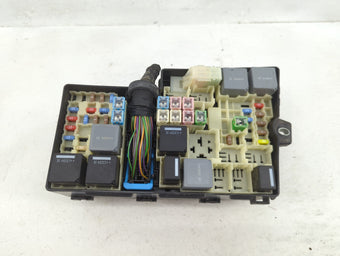 compare product 2013-2016 Ford Escape Fusebox Fuse Box Panel Relay Module P/N:AV6T-14A067-AC Fits Fits 2013 2014 2015 2016 OEM Used Auto Parts