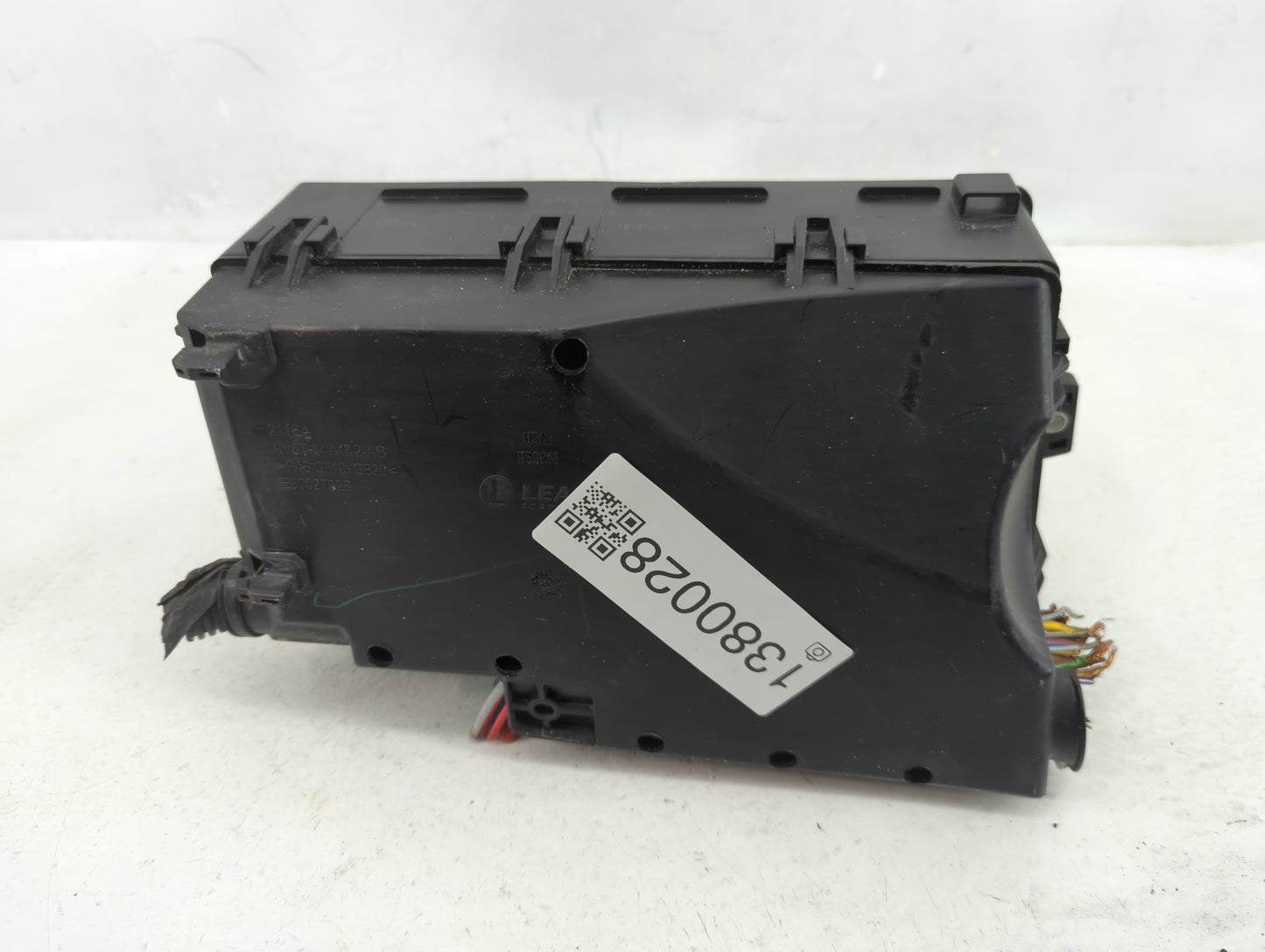 2013-2016 Ford Escape Fusebox Fuse Box Panel Relay Module P/N:AV6T-14A067-AC Fits Fits 2013 2014 2015 2016 OEM Used Auto Par