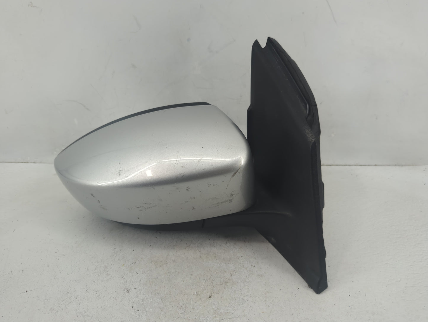 2013-2016 Ford Escape Passenger Side View Mirror - Right Door Mirror OEM Used - Oemusedautoparts1.com