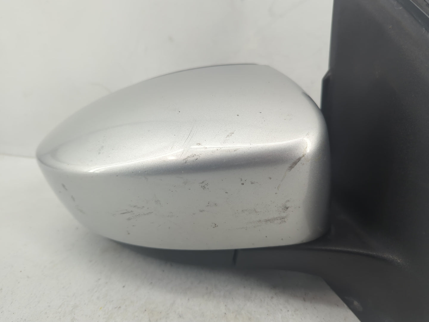 2013-2016 Ford Escape Passenger Side View Mirror - Right Door Mirror OEM Used - Oemusedautoparts1.com