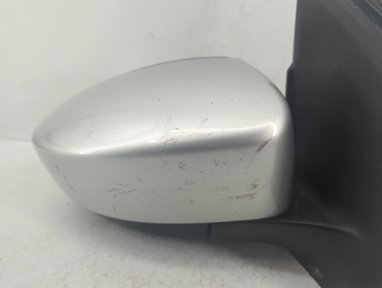 2013-2016 Ford Escape Passenger Side View Mirror - Right Door Mirror OEM Used - Oemusedautoparts1.com