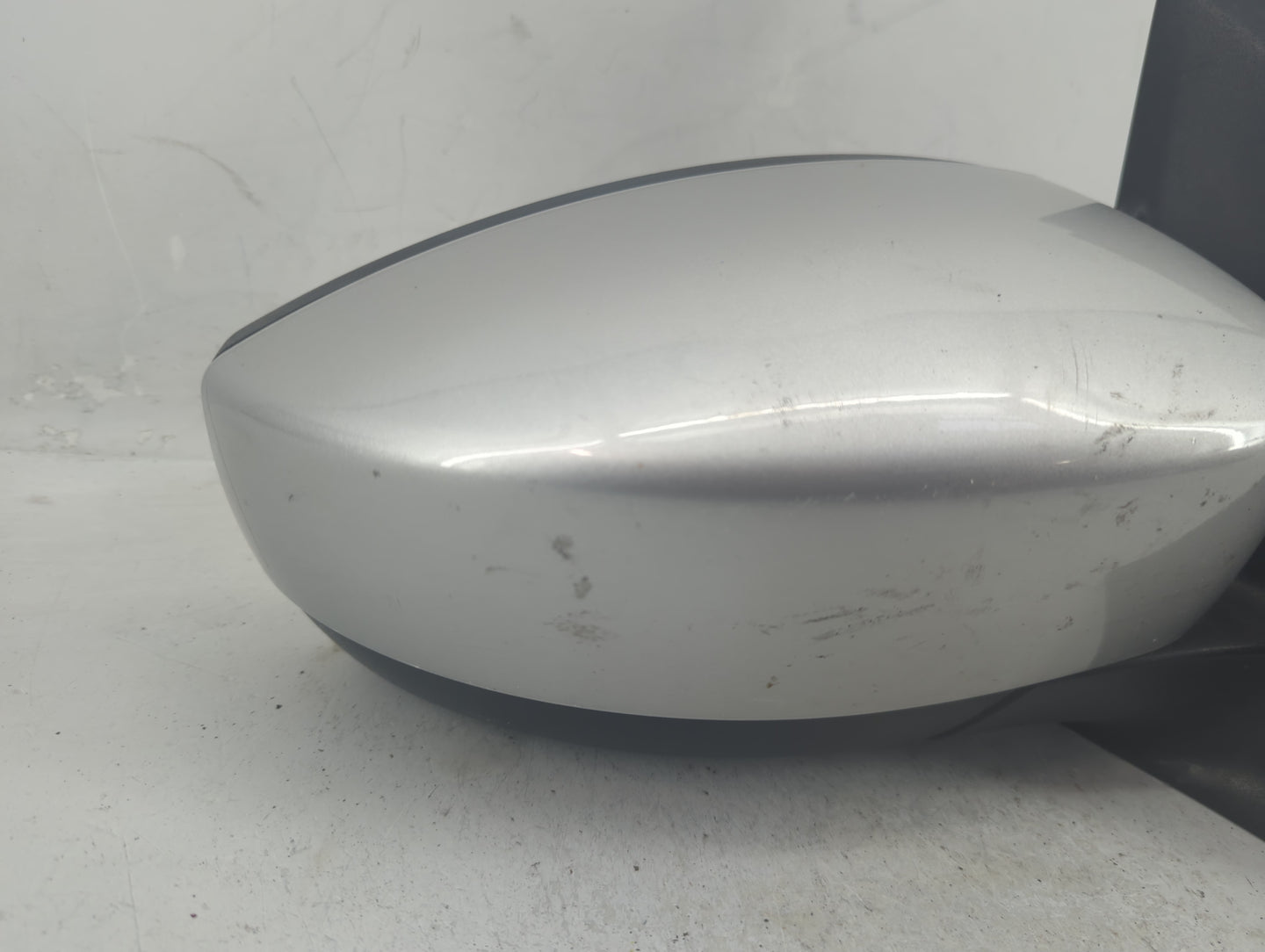 2013-2016 Ford Escape Passenger Side View Mirror - Right Door Mirror OEM Used - Oemusedautoparts1.com