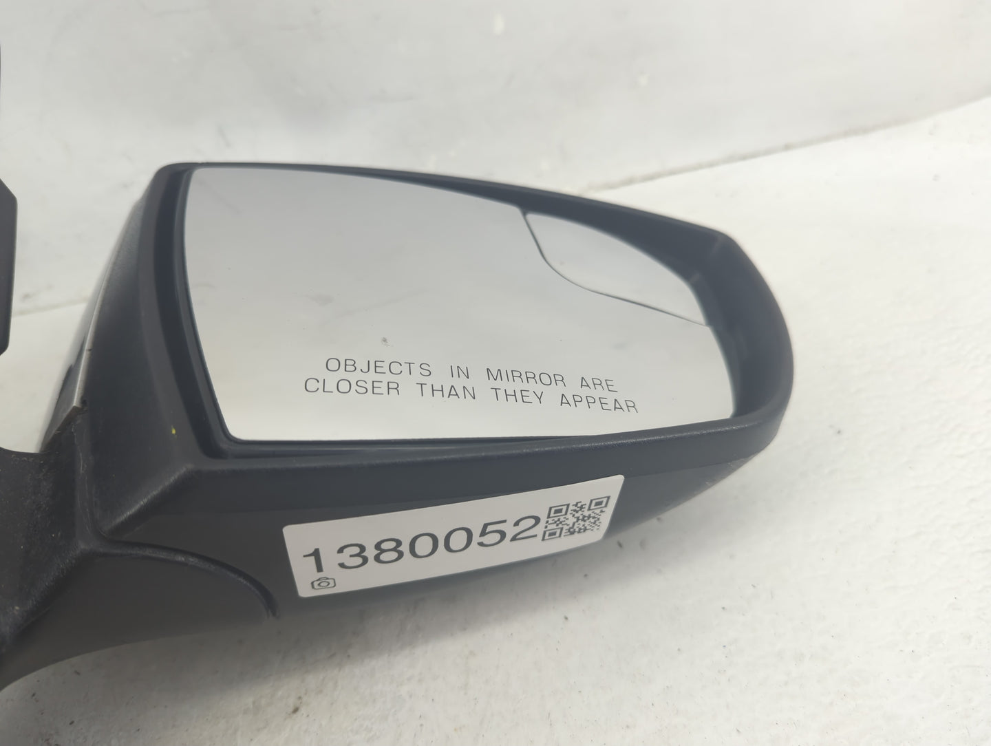 2013-2016 Ford Escape Passenger Side View Mirror - Right Door Mirror OEM Used - Oemusedautoparts1.com