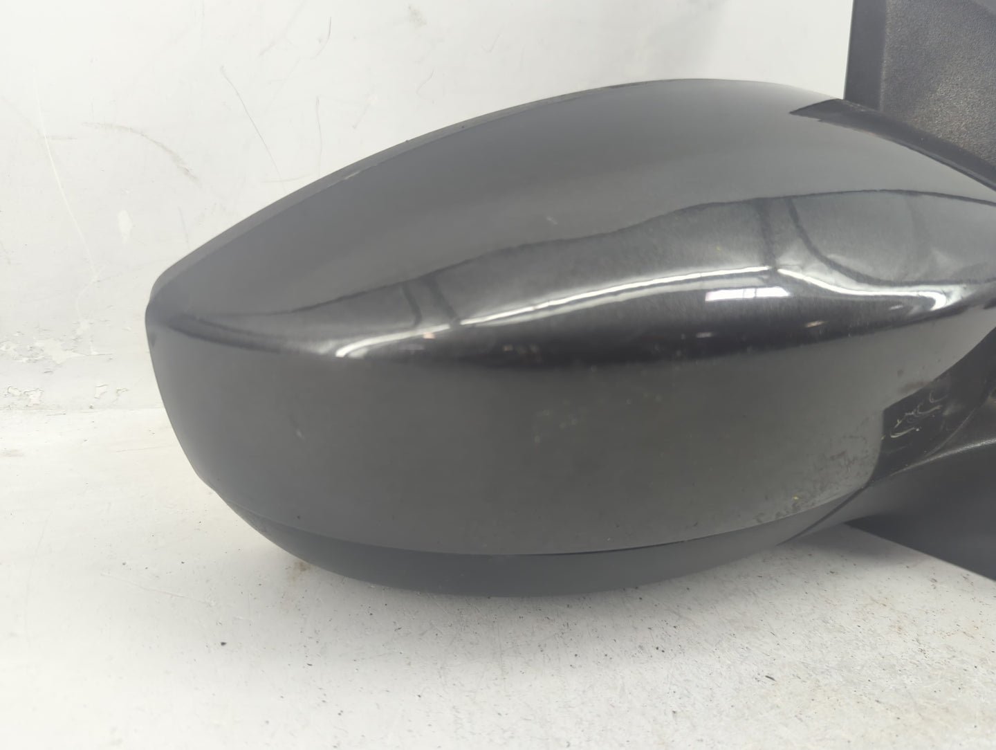 2013-2016 Ford Escape Passenger Side View Mirror - Right Door Mirror OEM Used - Oemusedautoparts1.com