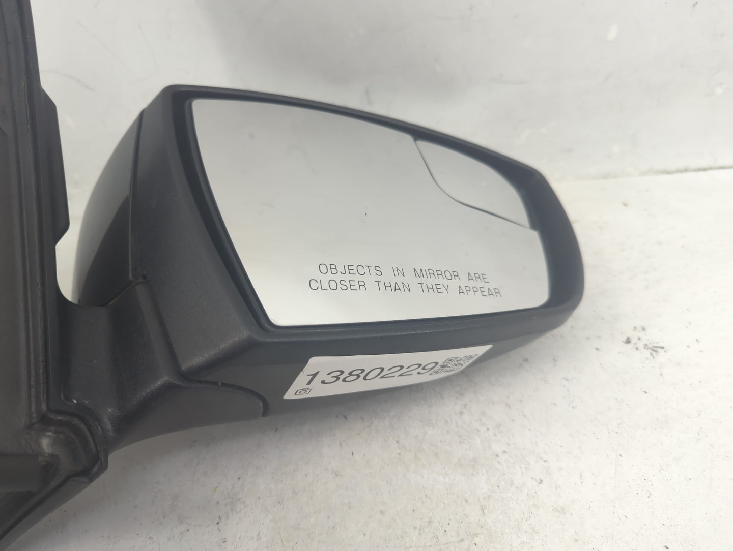 2013-2016 Ford Escape Passenger Side View Mirror - Right Door Mirror OEM Used - Oemusedautoparts1.com