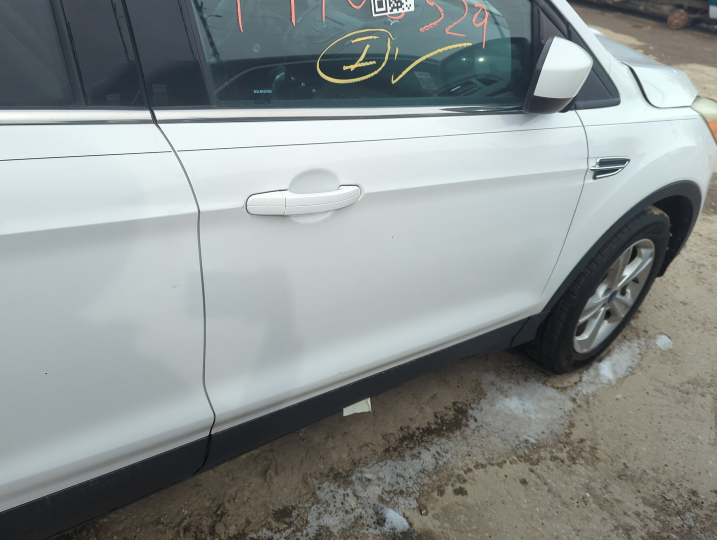 2013-2019 Ford Escape Passenger Front Door Oem 1382743 - Oemusedautoparts1.com