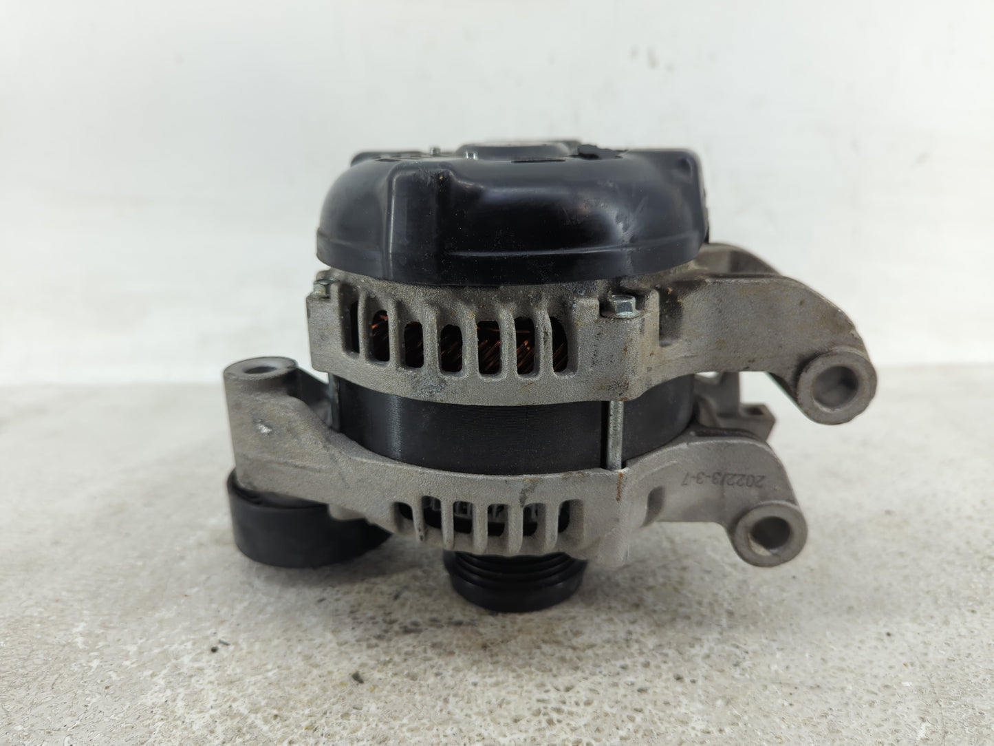 2013-2019 Ford Escape Alternator Replacement Generator Charging Assembly Engine OEM Fits Fits 2013 2014 2015 2016 2017 2018 